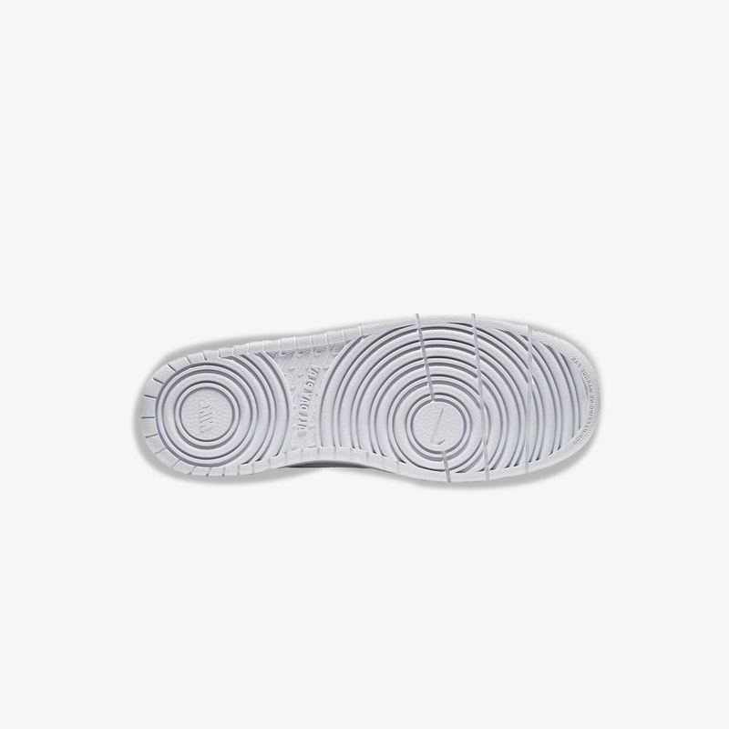 CD7782-100-Tenis-court-borough-nino-blanco-3