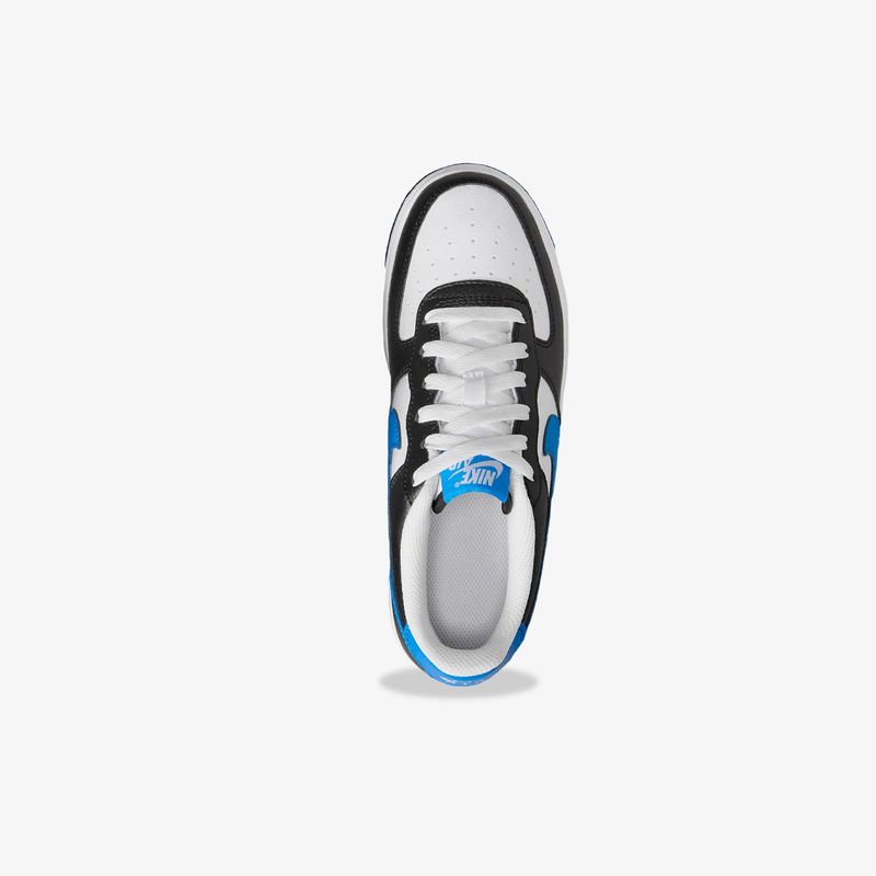 FN8008-001-Tenis-Nike-Air-Force-1-Low-Gs-Niño-Blanco-Negro-Azul-4