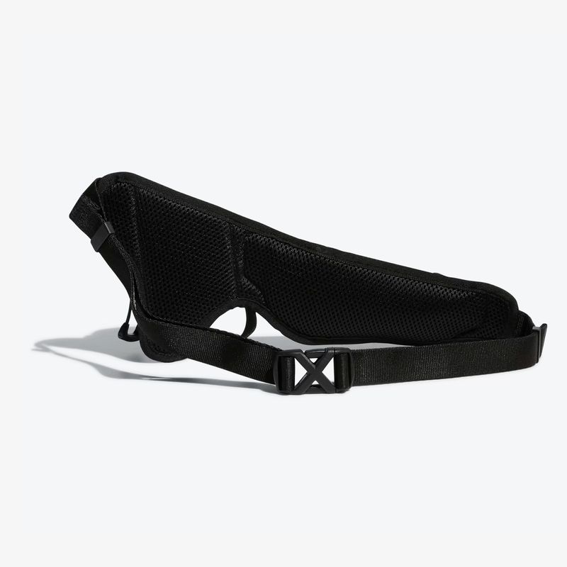 HN8174-Canguro-Adidas-Negro-2