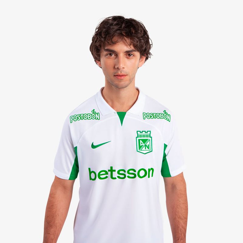 FN8558-100-Camiseta-Nike-Atletico-Nacional-Visitante-2024-Hombre-Blanco-3