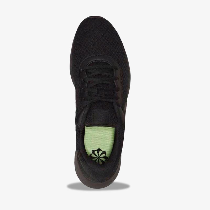 DJ6258-001--Tenis-Tanjun-Hombre-Negro-4