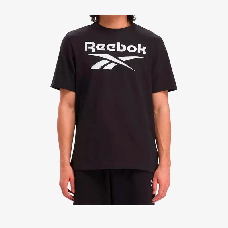 100070405--Camiseta-Reebok-Classics-Hombre-Negro-1