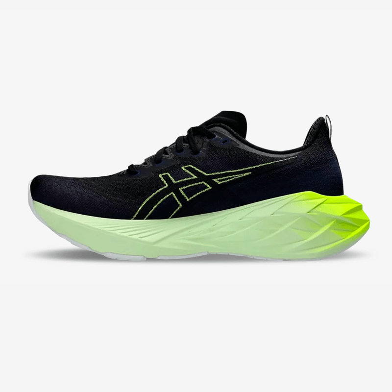 1011B693.003-Tenis-asics-Novablast-hombre-negro-2