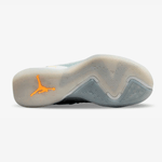 DX9013-008-Bota-Nike-Jordan-Luka-hombre-naranja-gris-3
